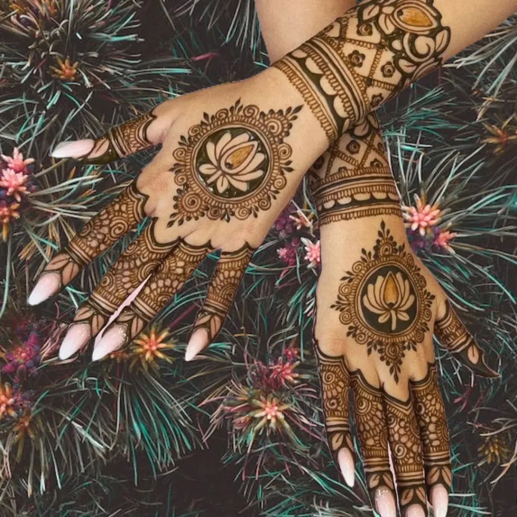 Simple Mehndi Designs