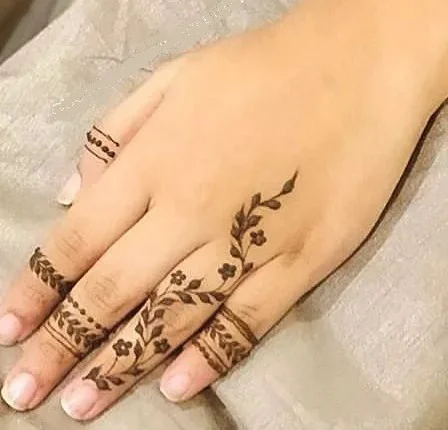 Simple Mehndi Designs