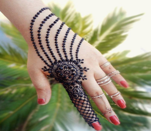 Simple Mehndi Designs